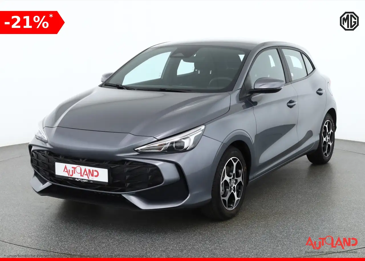 MG MG3 1.5 Comfort LED Navi Kamera — photo 1 of 15