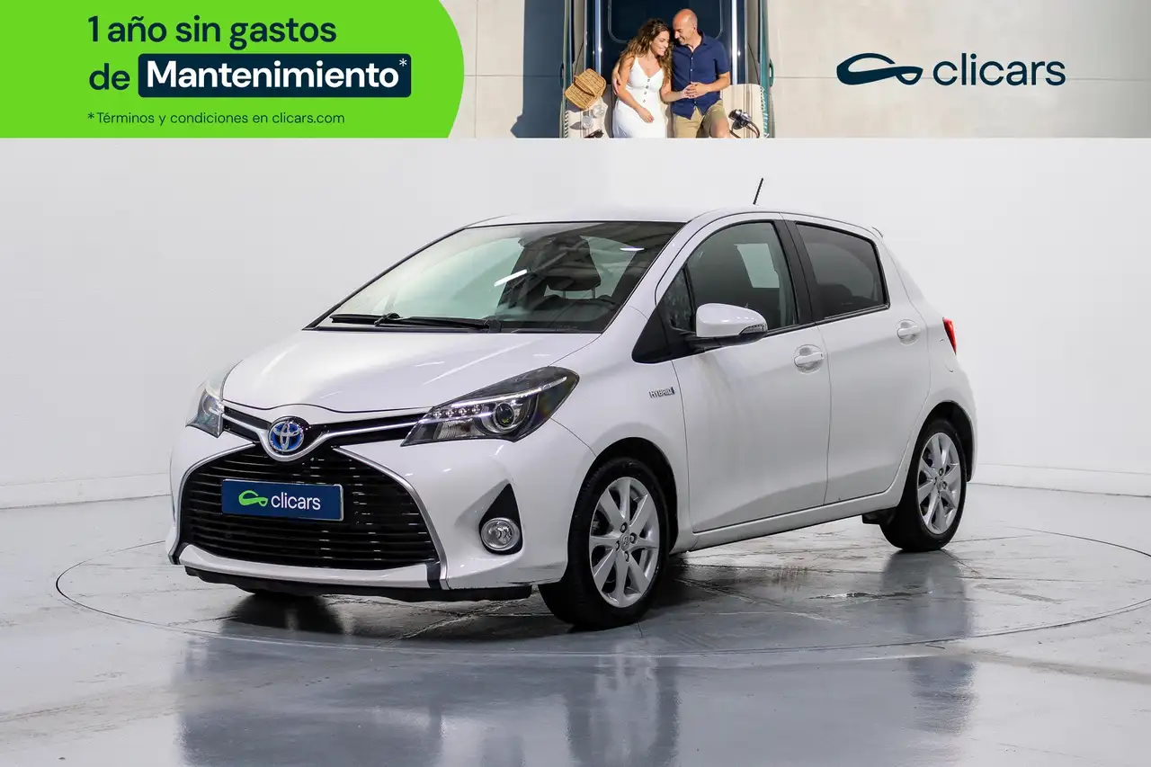 Toyota Yaris HSD 1.5 Advance — photo 1 of 37