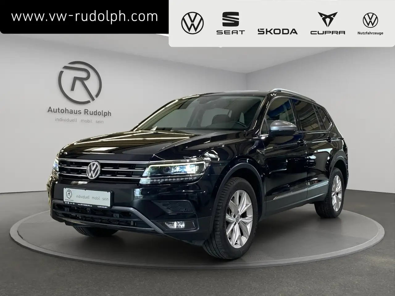 Volkswagen Tiguan Allspace 2.0 TDI DSG 4M Highline / RFK — photo 1 of 19