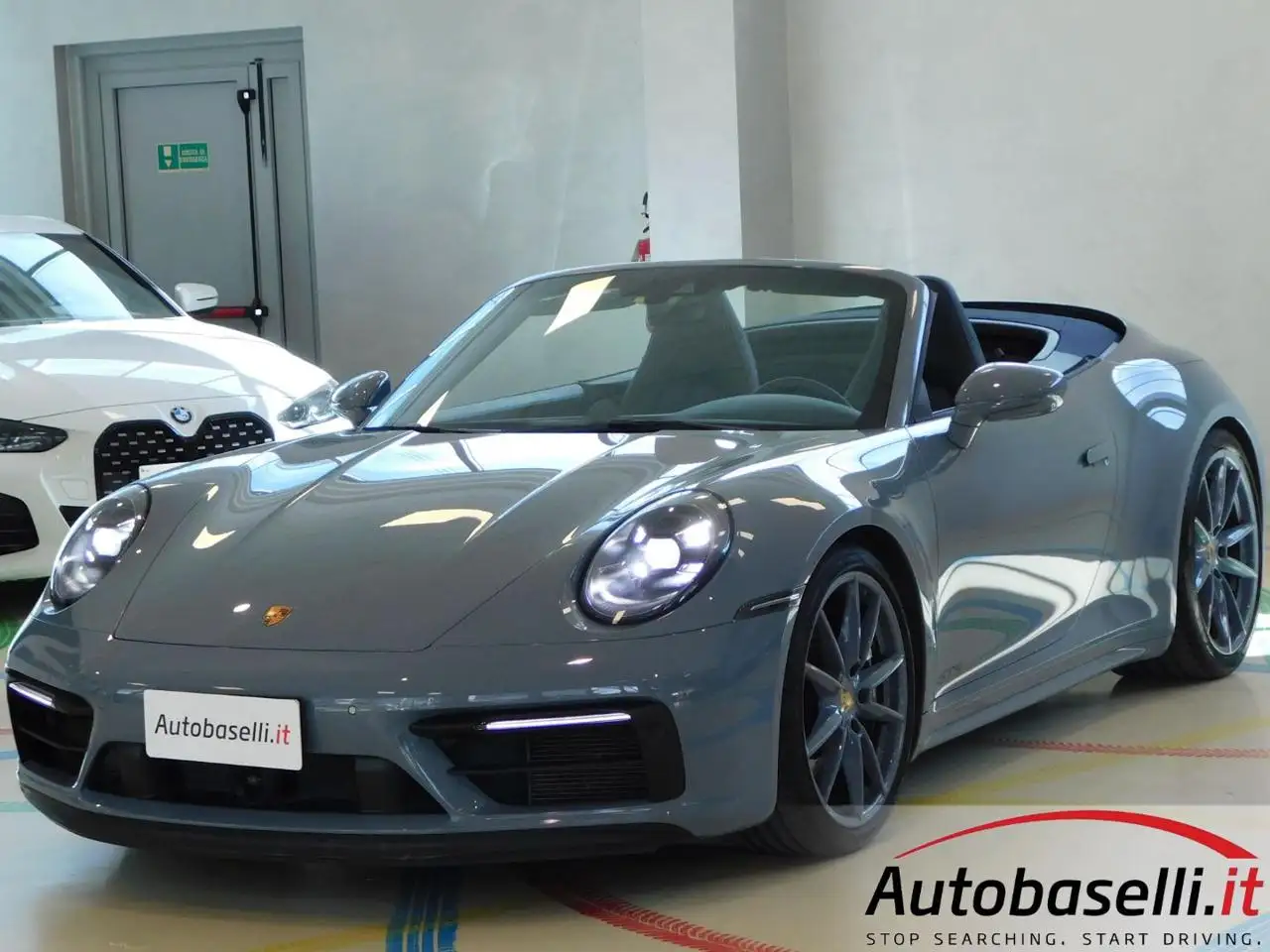 Porsche 911 992 CABRIO 3.0 CARRERA 4 GTS AUTOMATICA 480CV — photo 1 of 15