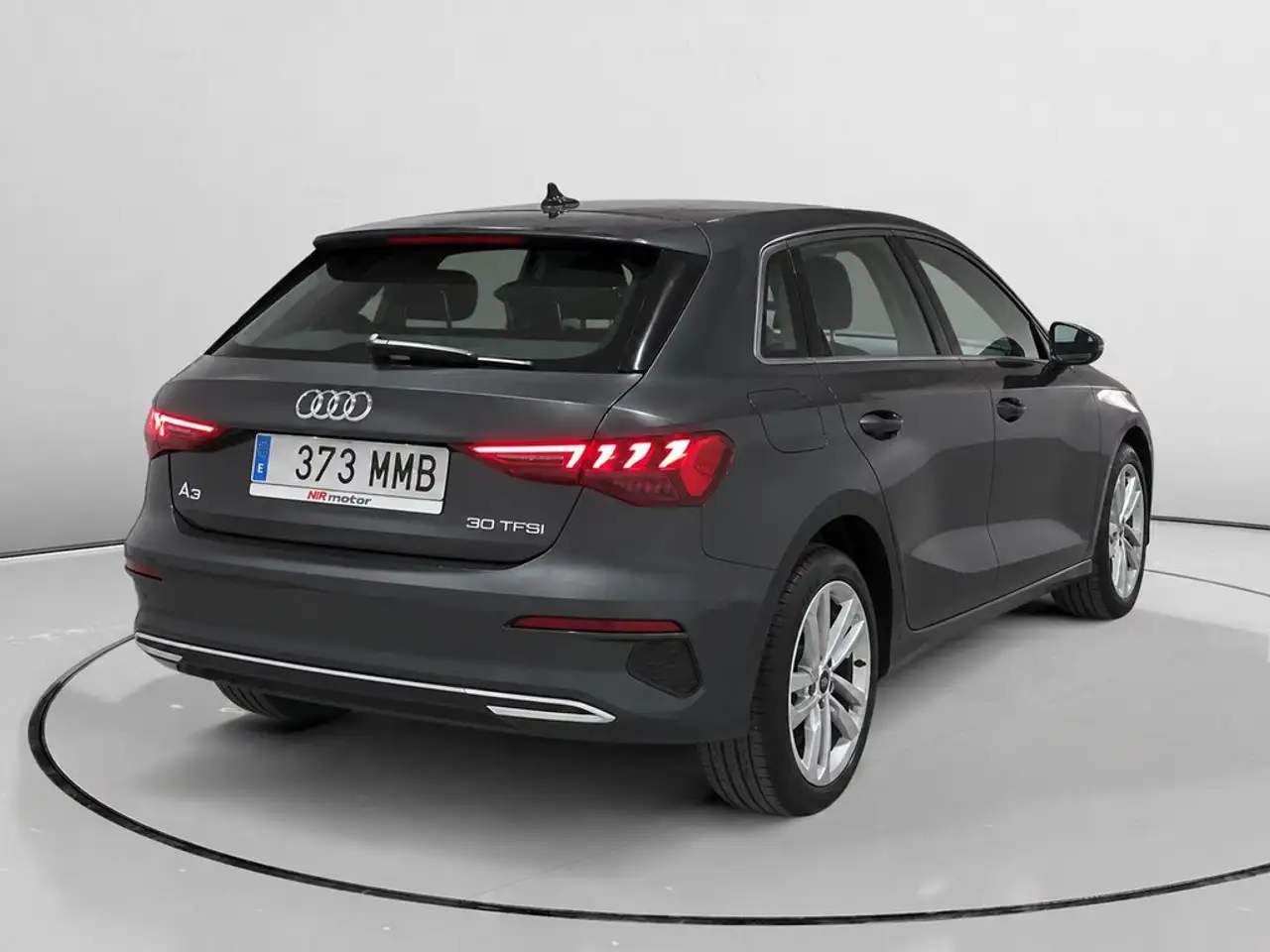 2023 Audi A3 Sportback 30 TFSI Advanced S tronic, photograph 3