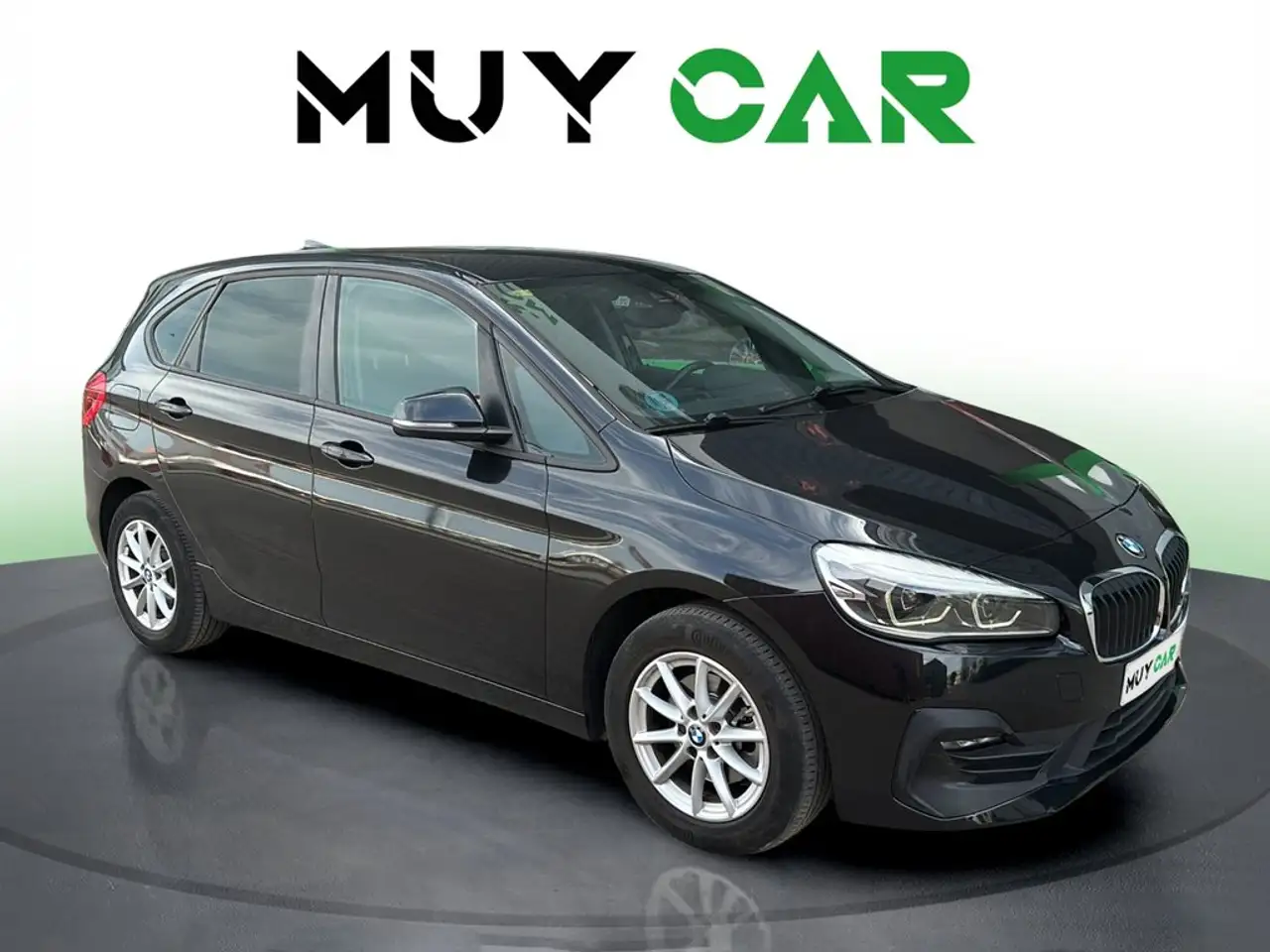 BMW 216 216d Active Tourer — photo 1 of 15