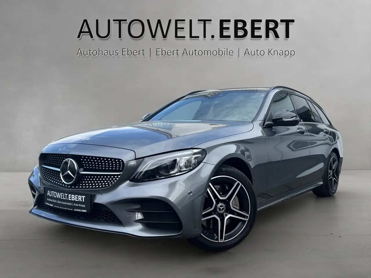 Mercedes-Benz C 400 C400T AMG Pano DISTRO Comand MLED Busines+ Night — photo 1 of 17