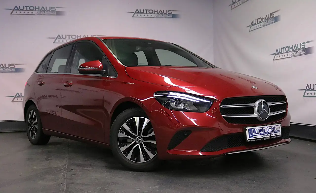 Mercedes-Benz B 200 d 2,0 Ltr*1HAND*NAVI*PDC*CAM*LED*SHZ*Teilleder*Tempo*u.v.m — photo 1 of 15