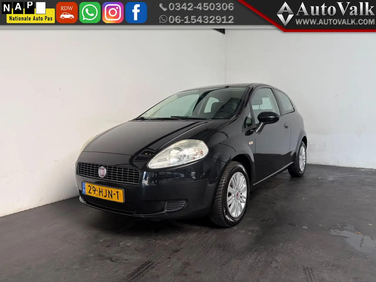 Fiat Grande Punto 1.4 Dynamic — photo 1 of 22