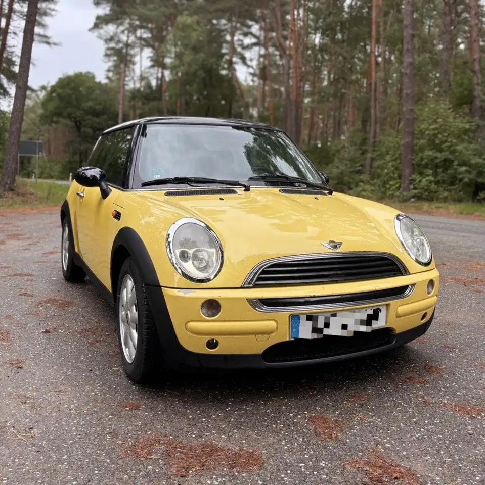 MINI One — photo 1 of 11