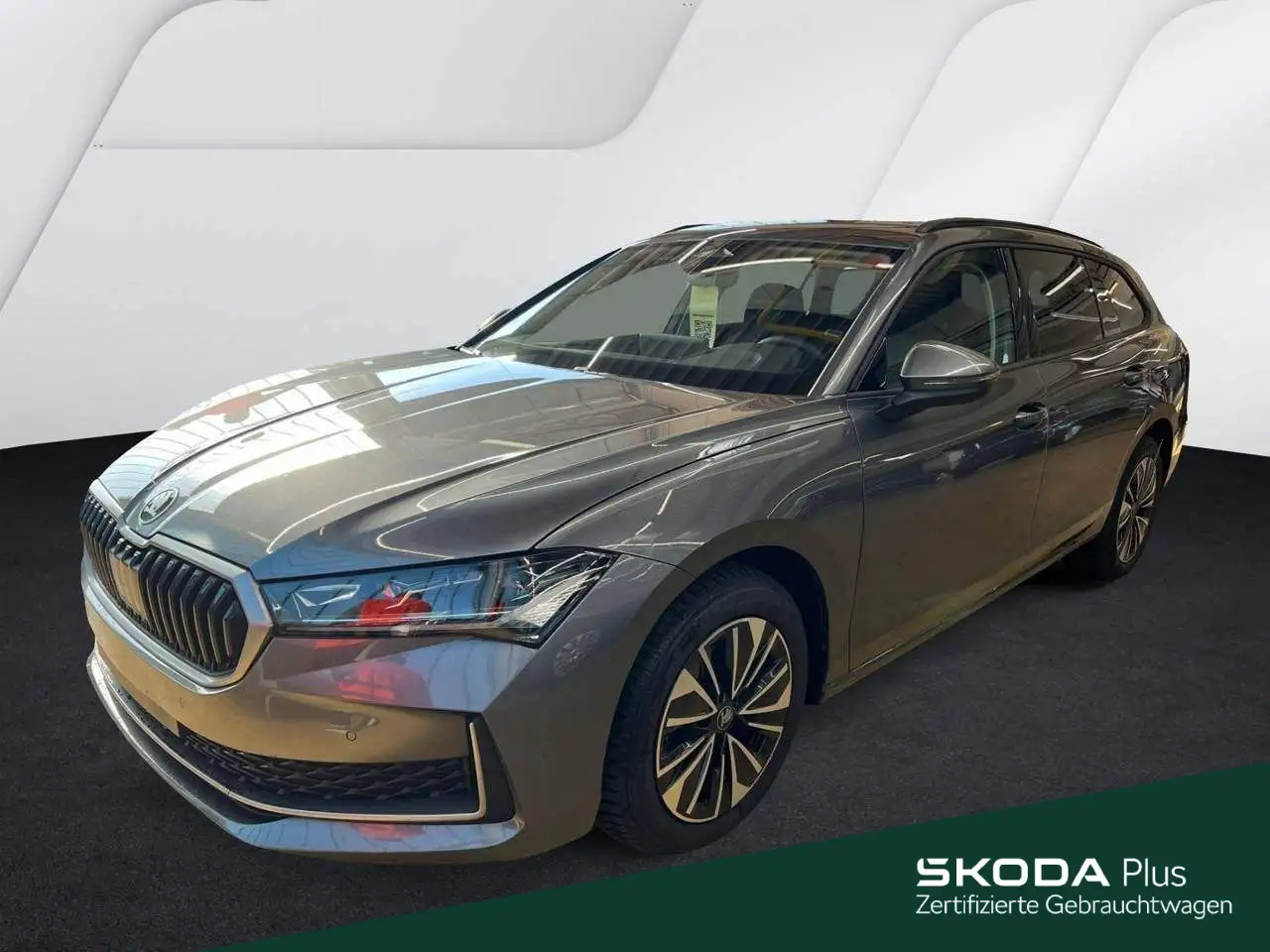 Skoda Superb Combi 2.0 TDI DSG SELECTION*MATRIX*AHK*PD — photo 1 of 6