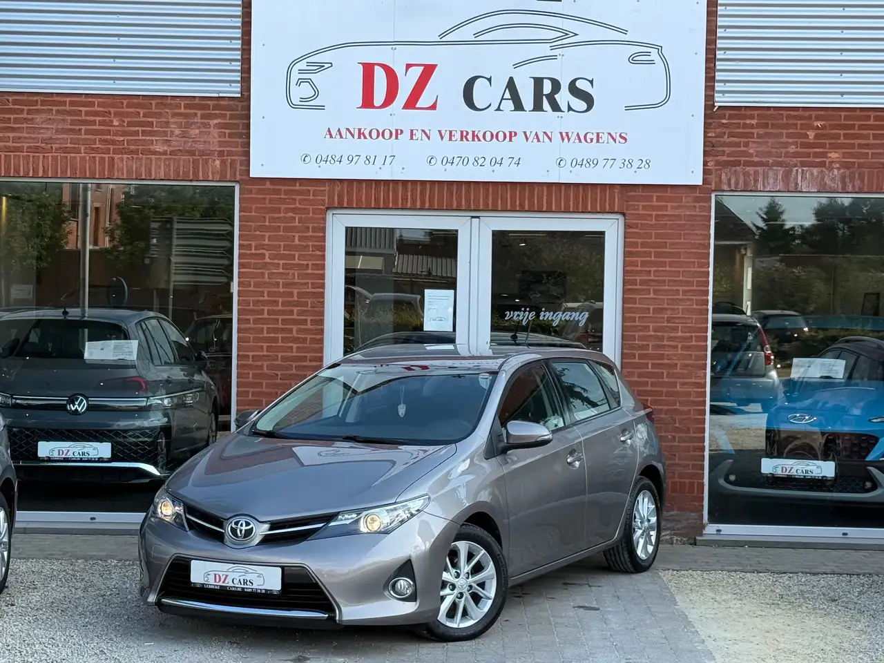 Toyota Auris 1.3I 99PK |✅NAVIGATIE | DIGITALE AIRCO | CAMERA | BLUETOOTH | RADIO | USB | 16’’ ALU VELGEN | — photo 1 of 39