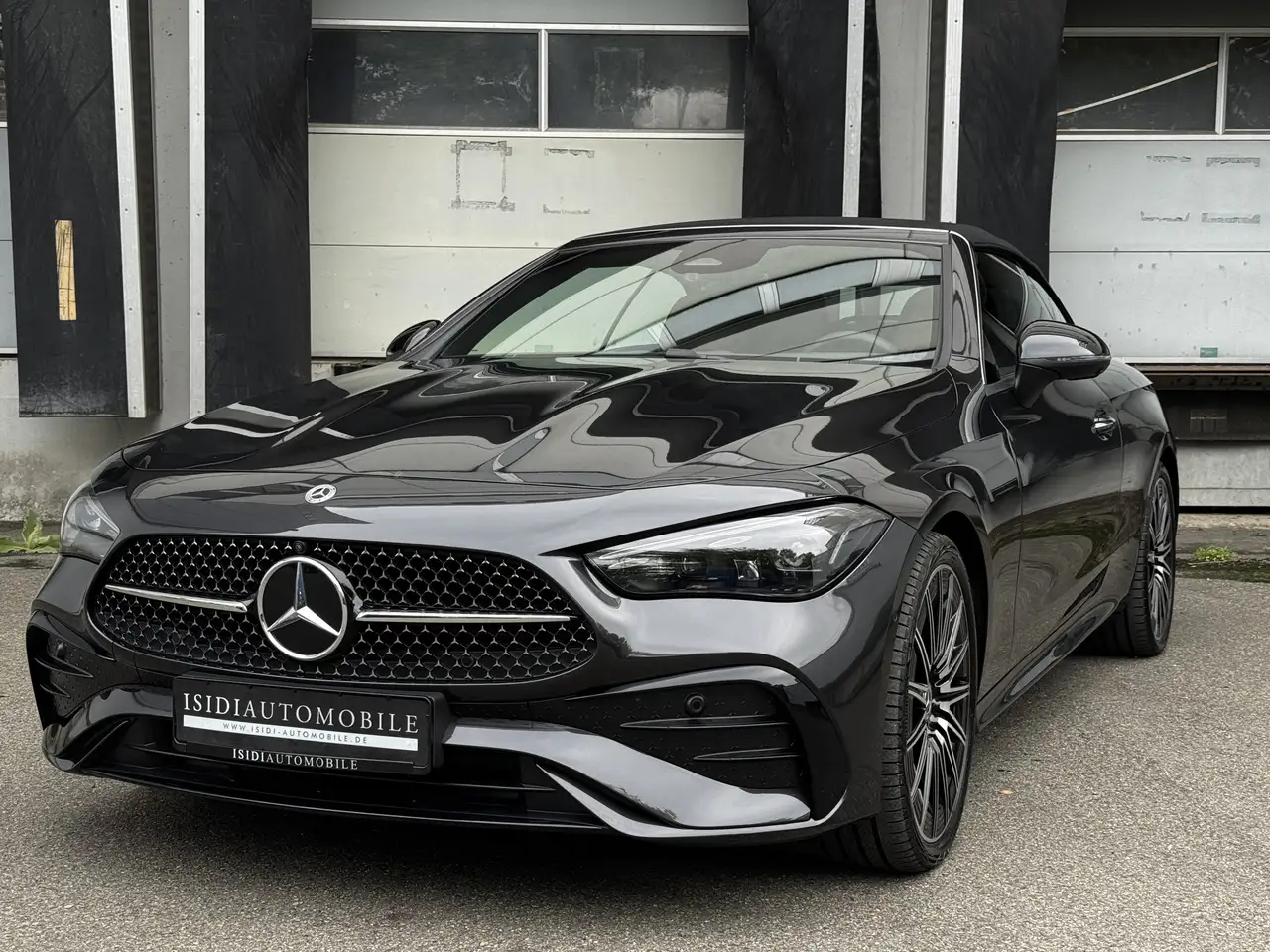 Mercedes-Benz CLE 220 d AMG Premium Night MBUX LED 360° Memory — photo 1 of 40