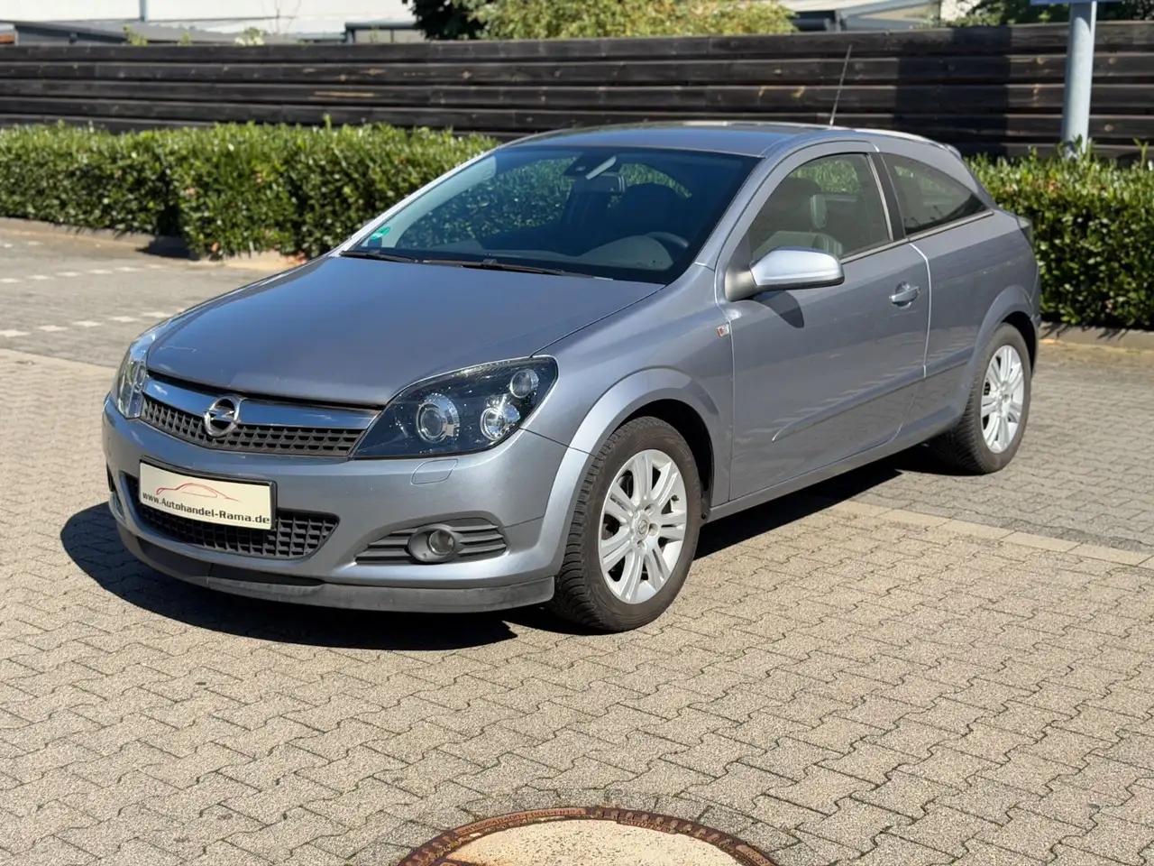Opel Astra H GTC Innovation"110 Jahre" Klima Alus 2.H — photo 1 of 15