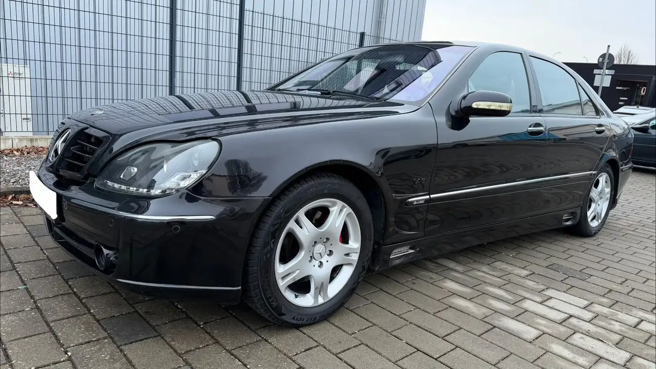 Mercedes-Benz S 500 AVANTGARDE AUTOMATIK TÜV,LEDER,NAVI,PDC,SH — photo 1 of 31