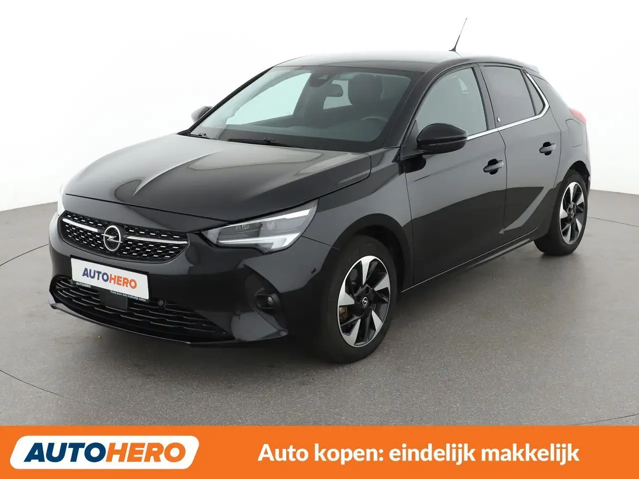 Opel Corsa-e electric drive 100 kW Elegance — photo 1 of 32