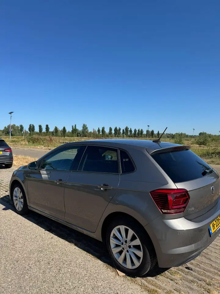 Volkswagen Polo Volkswagen Polo 2020 | CarPlay | Virtual cockpit — photo 1 of 10