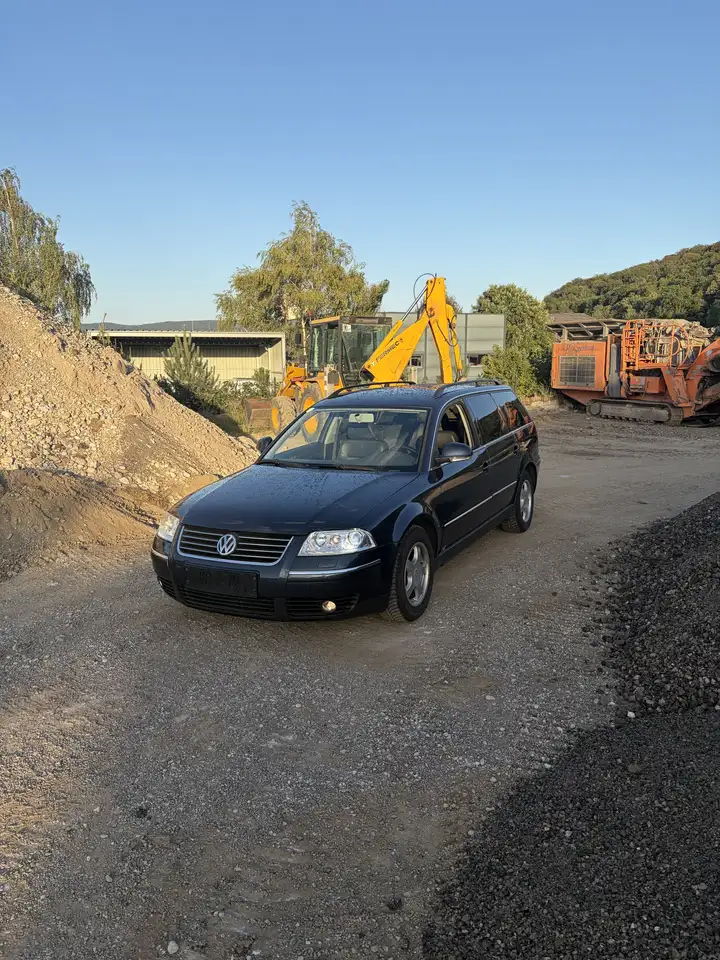 Volkswagen Passat Variant Highline 1,9 TDI PD — photo 1 of 14