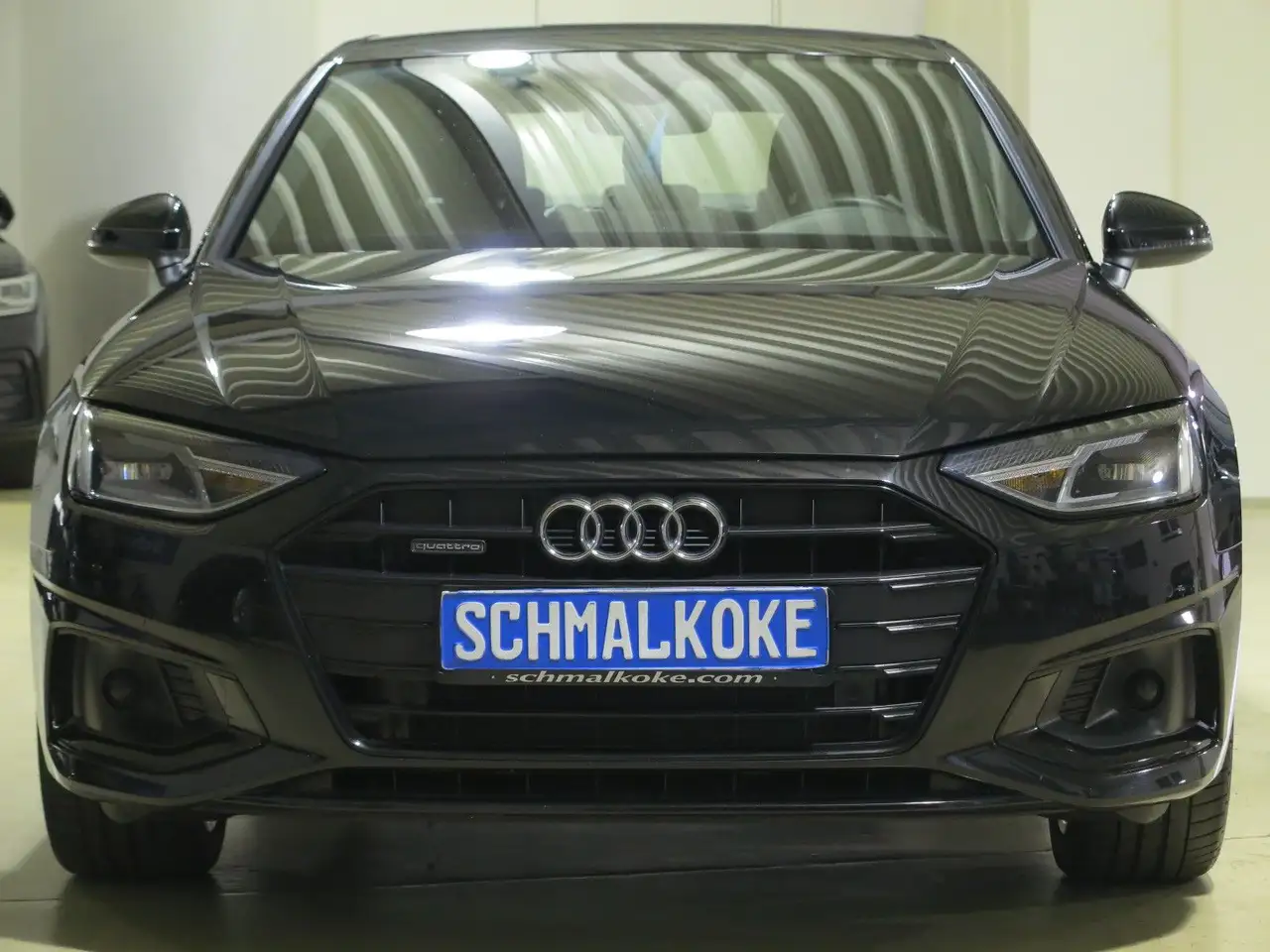 Audi A4 40 TDI 2.0 quattro S tronic advanced AHK Navi — photo 1 of 40