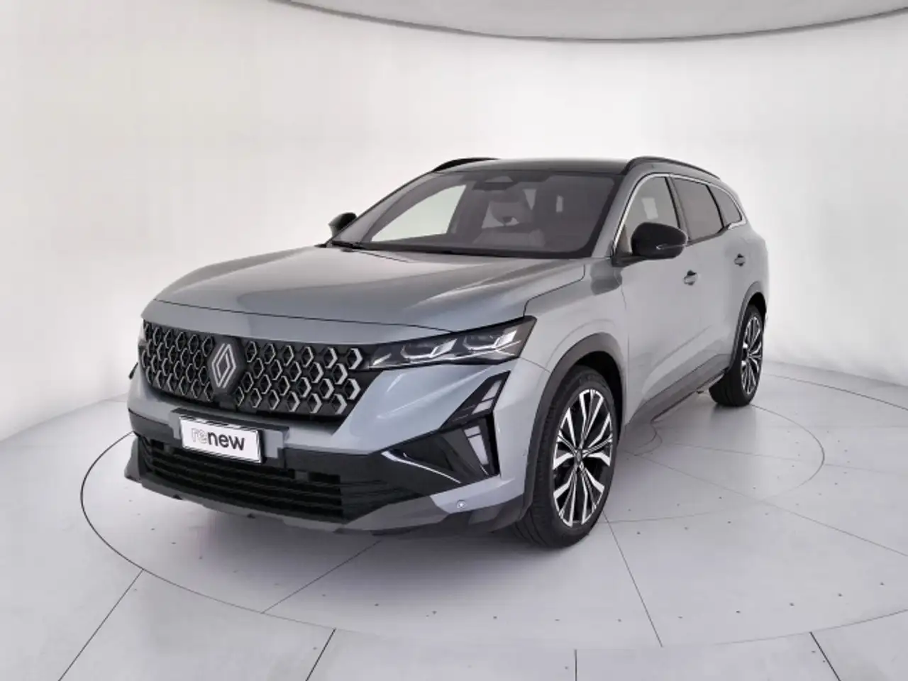 Renault Espace Espace 1.2 full hybrid E-Tech Iconic 200cv auto — photo 1 of 15