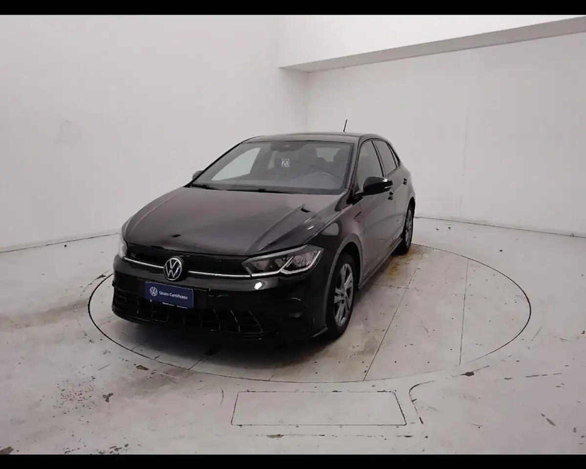 Volkswagen Polo 1.0 tsi R-Line 95cv — photo 1 of 15