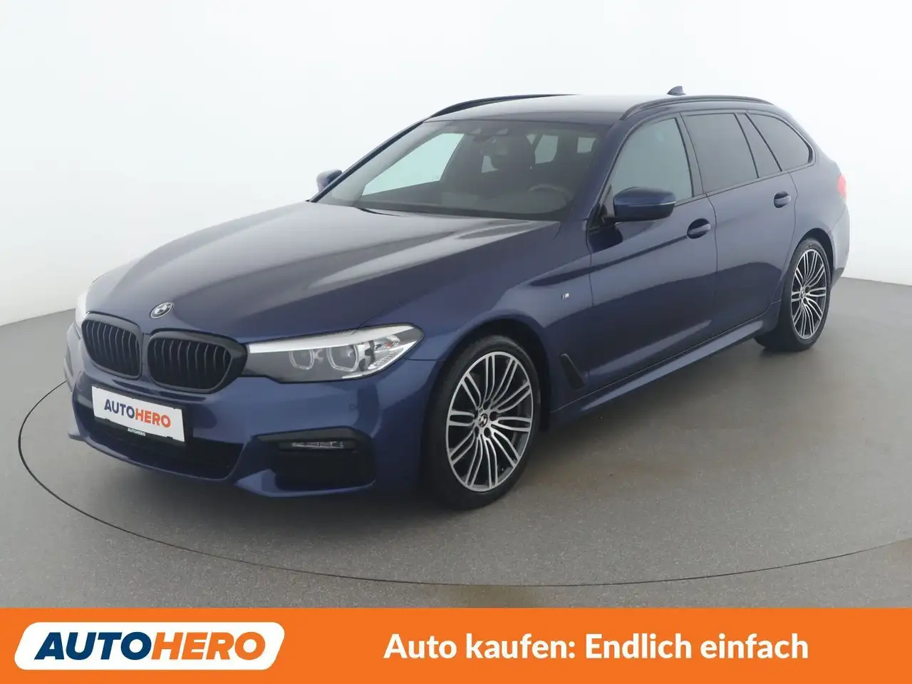 BMW 520 520d xDrive M Sport — photo 1 of 32