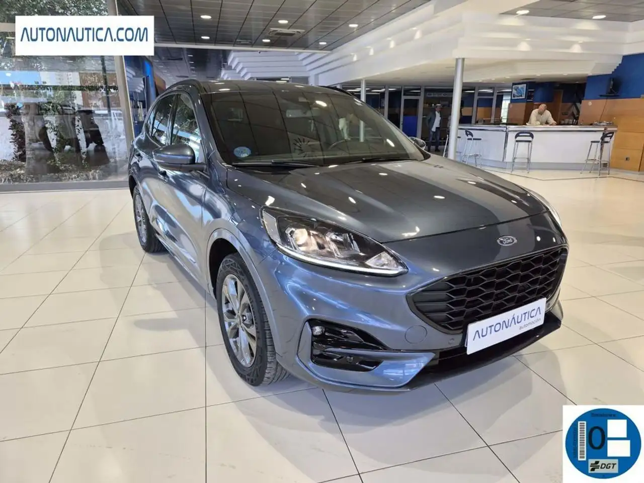 Ford Kuga 2.5 duratec phev st-line 4x2 — photo 1 of 20