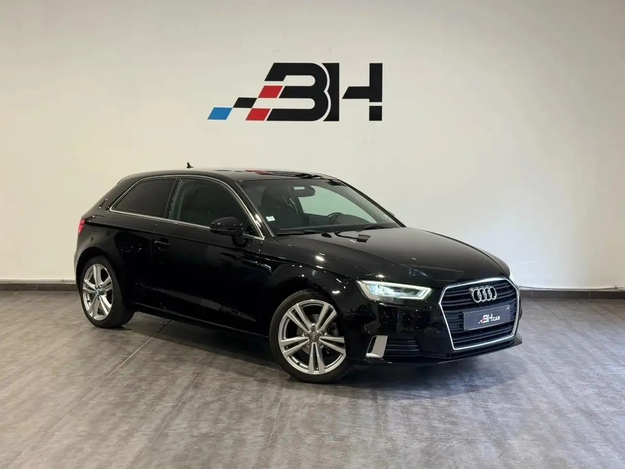 Audi A3 1.4 COD TFSI 150CV ULTRA AMBITION /CARPLAY / SUIVI / %2B PNEUS NEIGE JANTE / — photo 1 of 28