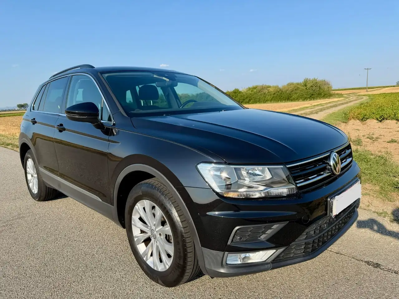 Volkswagen Tiguan Comfortline 2.0 TDI BMT 4-Motion°66.000KM — photo 1 of 27