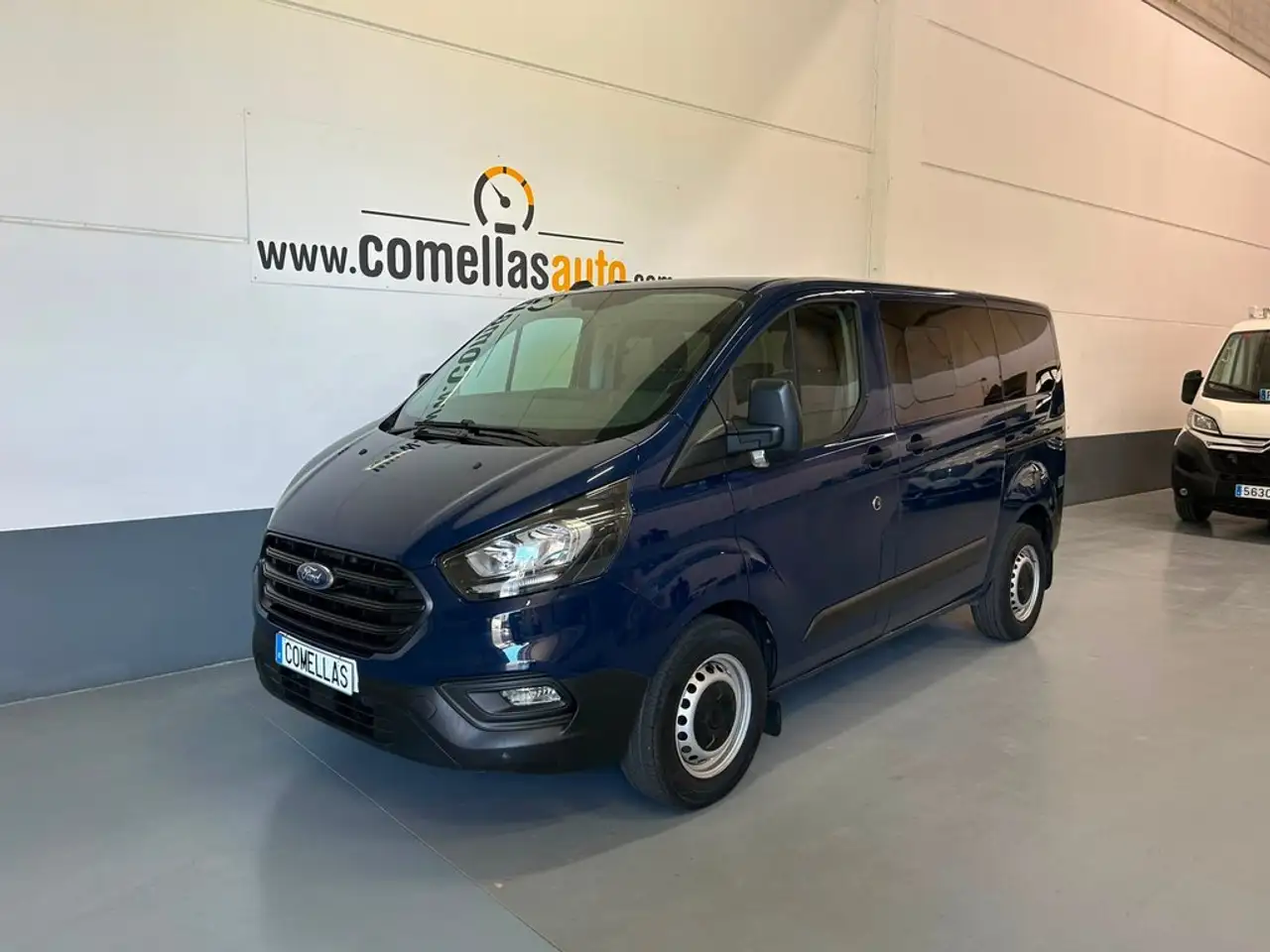 Ford Transit Custom L1 2.0 105 CV — photo 1 of 15