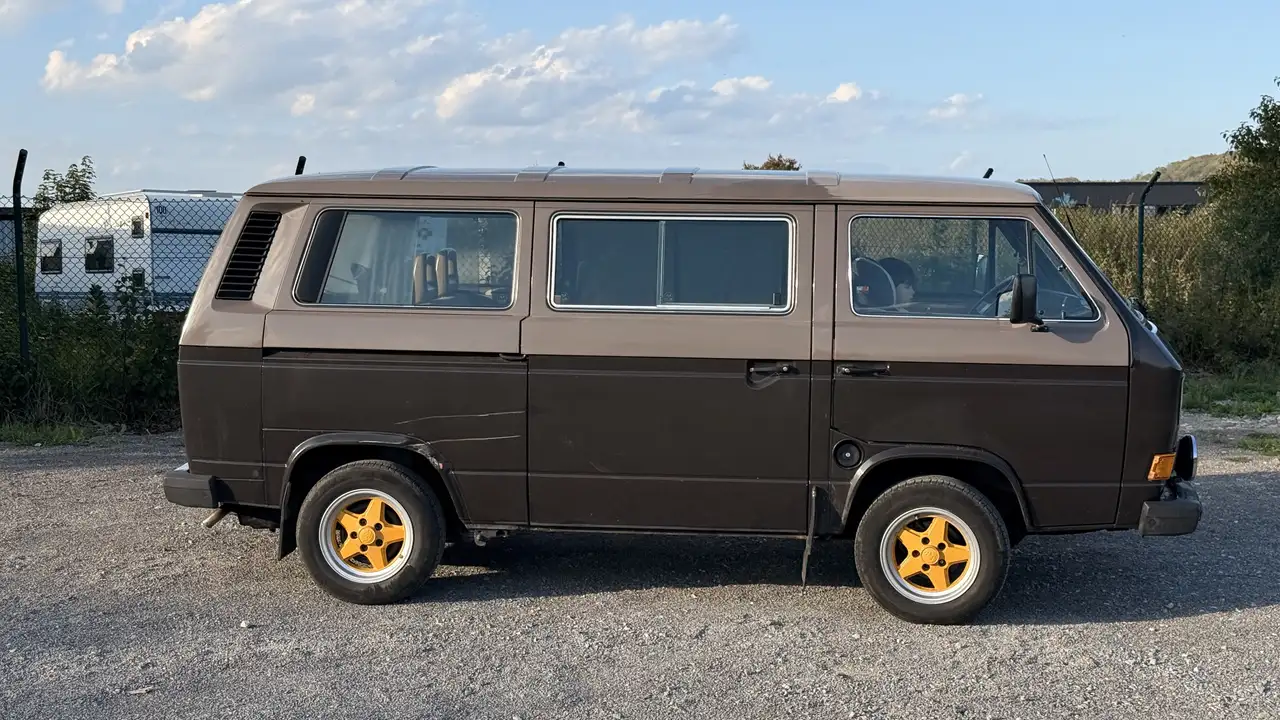 Volkswagen T3 Caravelle CL 255 592/Z04 — photo 1 of 20