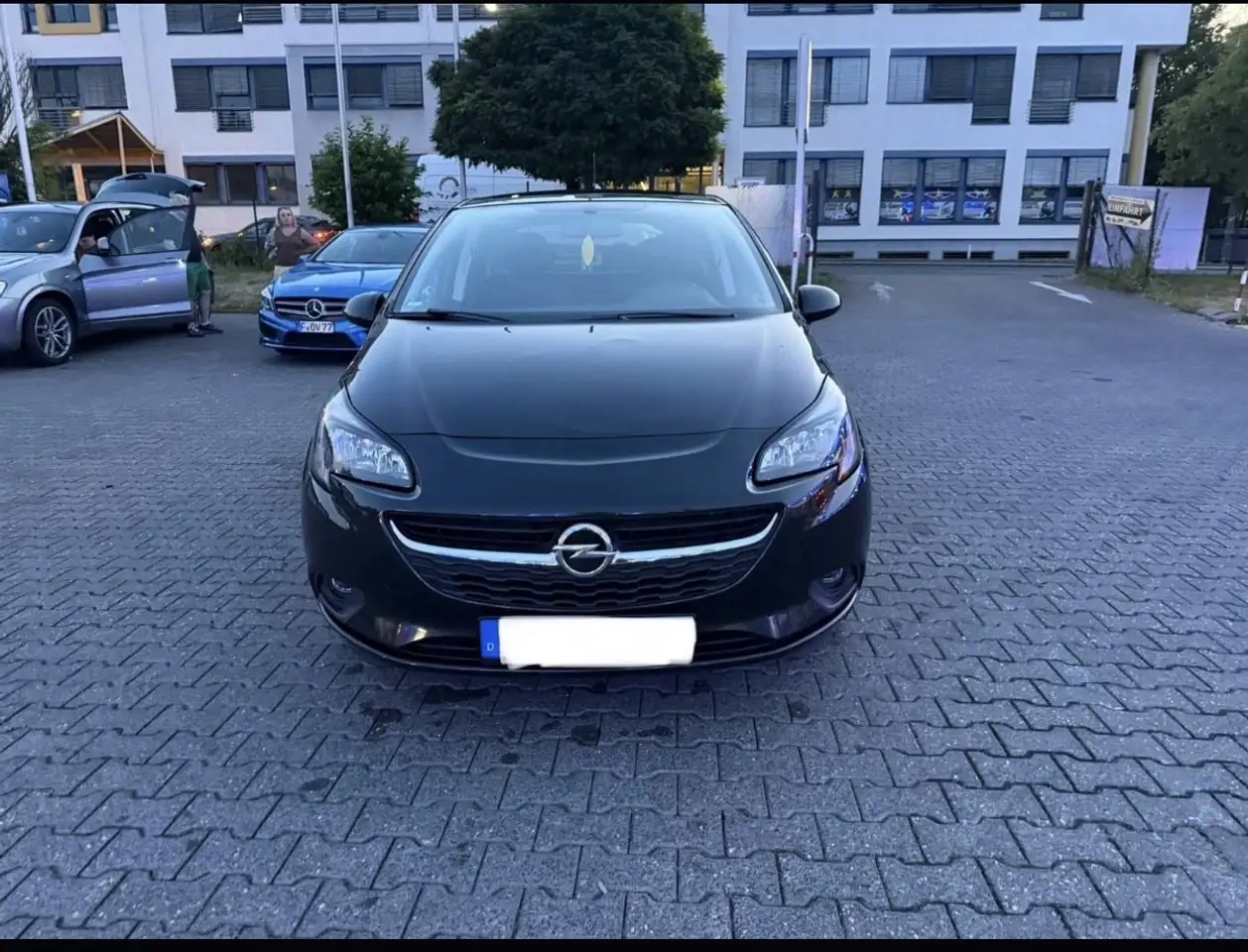 Opel Corsa Drive — photo 1 of 15