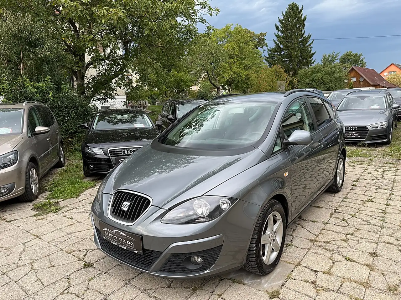 SEAT Altea XL 1,6 TDI S&S-1/3 ZINSFREI FINANZIERUNG — photo 1 of 15