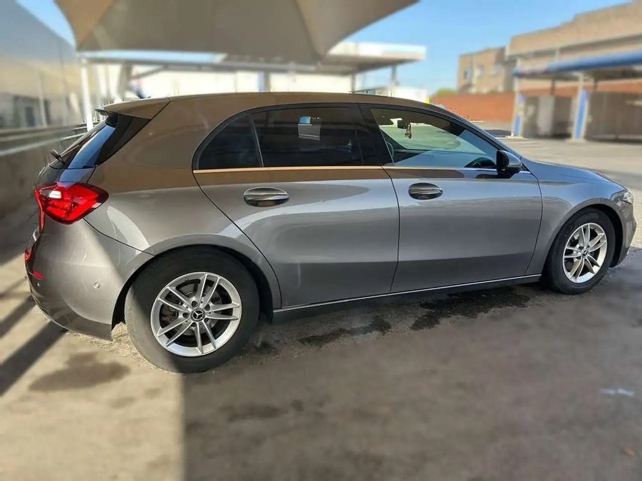 Mercedes-Benz A 180 d — photo 1 of 8