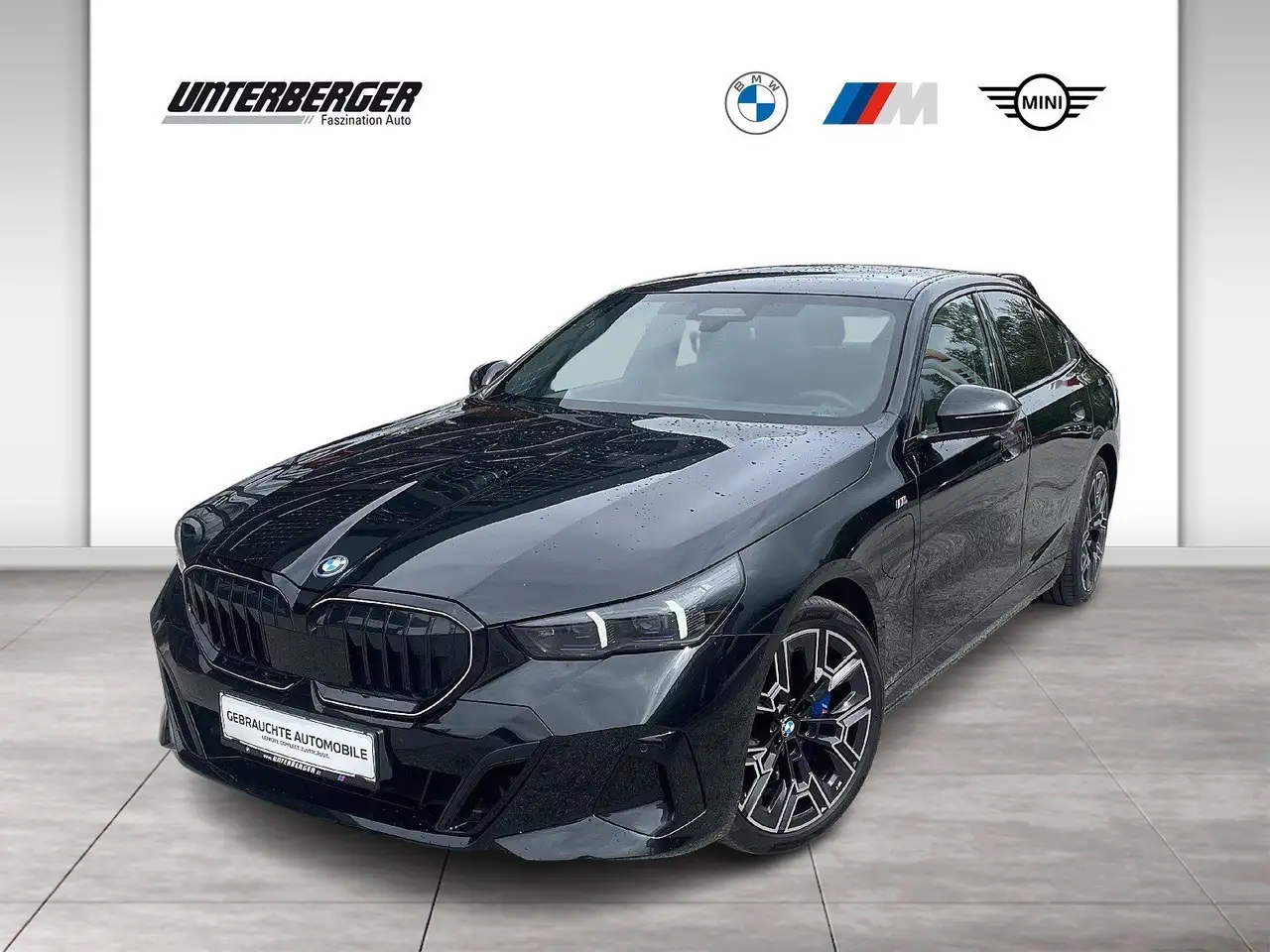 BMW 550 e xDrive M Sport — photo 1 of 15