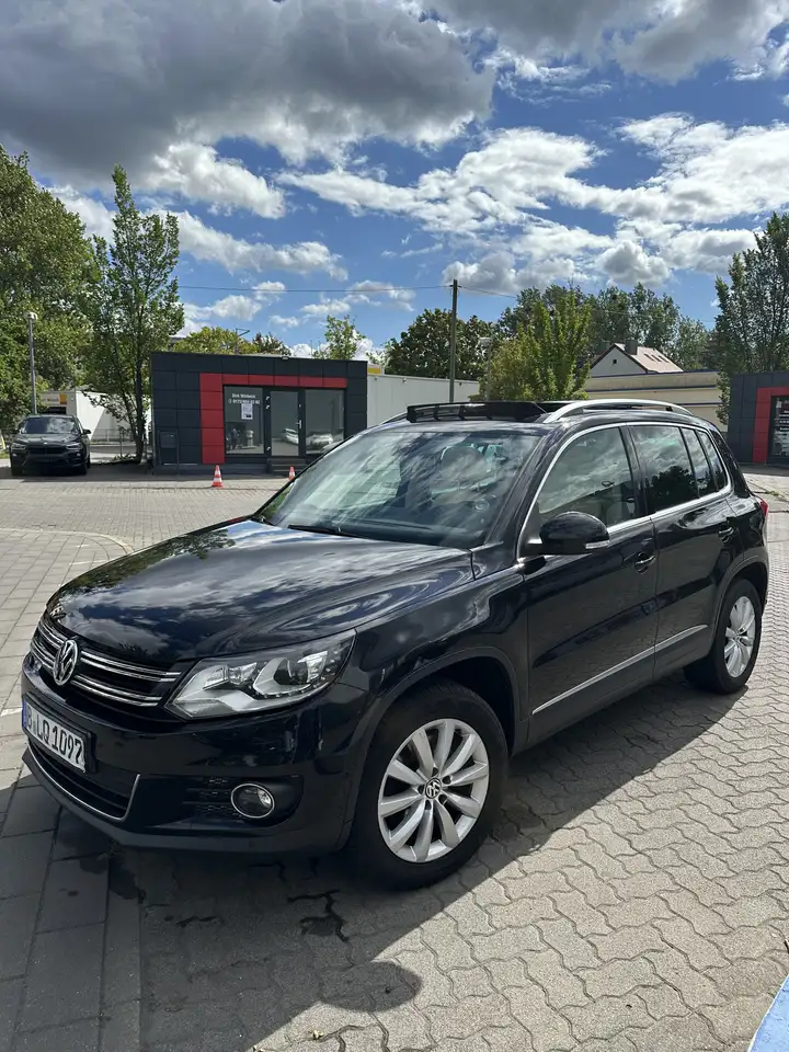 Volkswagen Tiguan 2.0 TSI 4Motion DSG Sport & Style — photo 1 of 15