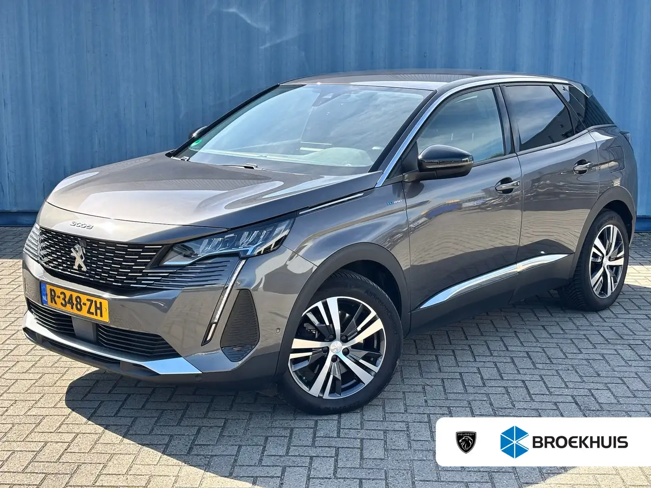 Peugeot 3008 1.6 HYbrid 225 Allure Pack Business Trekhaak | 360 — photo 1 of 38