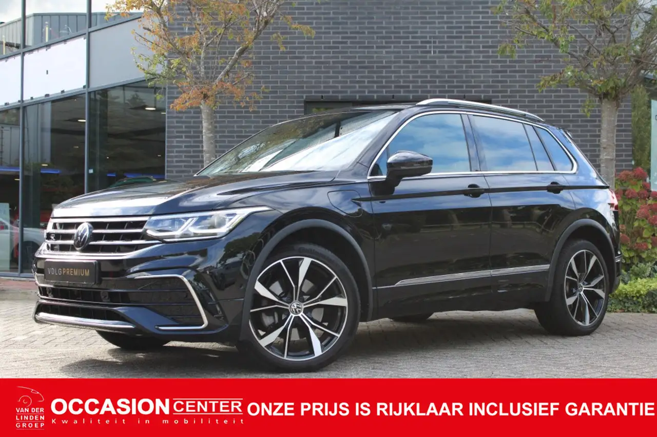 Volkswagen Tiguan 1.4 TSI eHybrid 245PK! R-Line Pano/Virtual/20"/Ele — photo 1 of 33