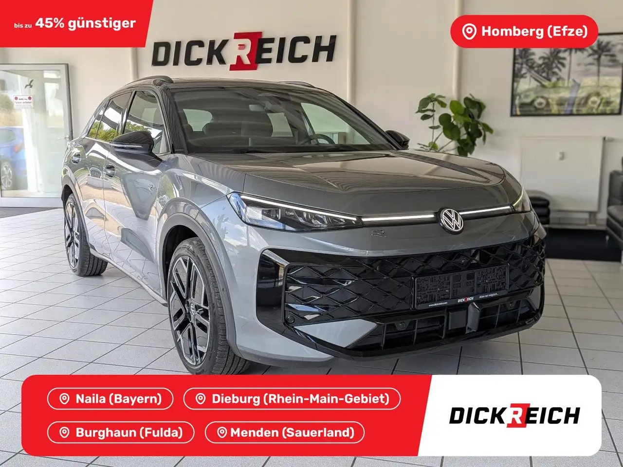 Volkswagen T-Roc 1.5 eTSI R-Line Black Pano IQ H/K AHK 19" — photo 1 of 40
