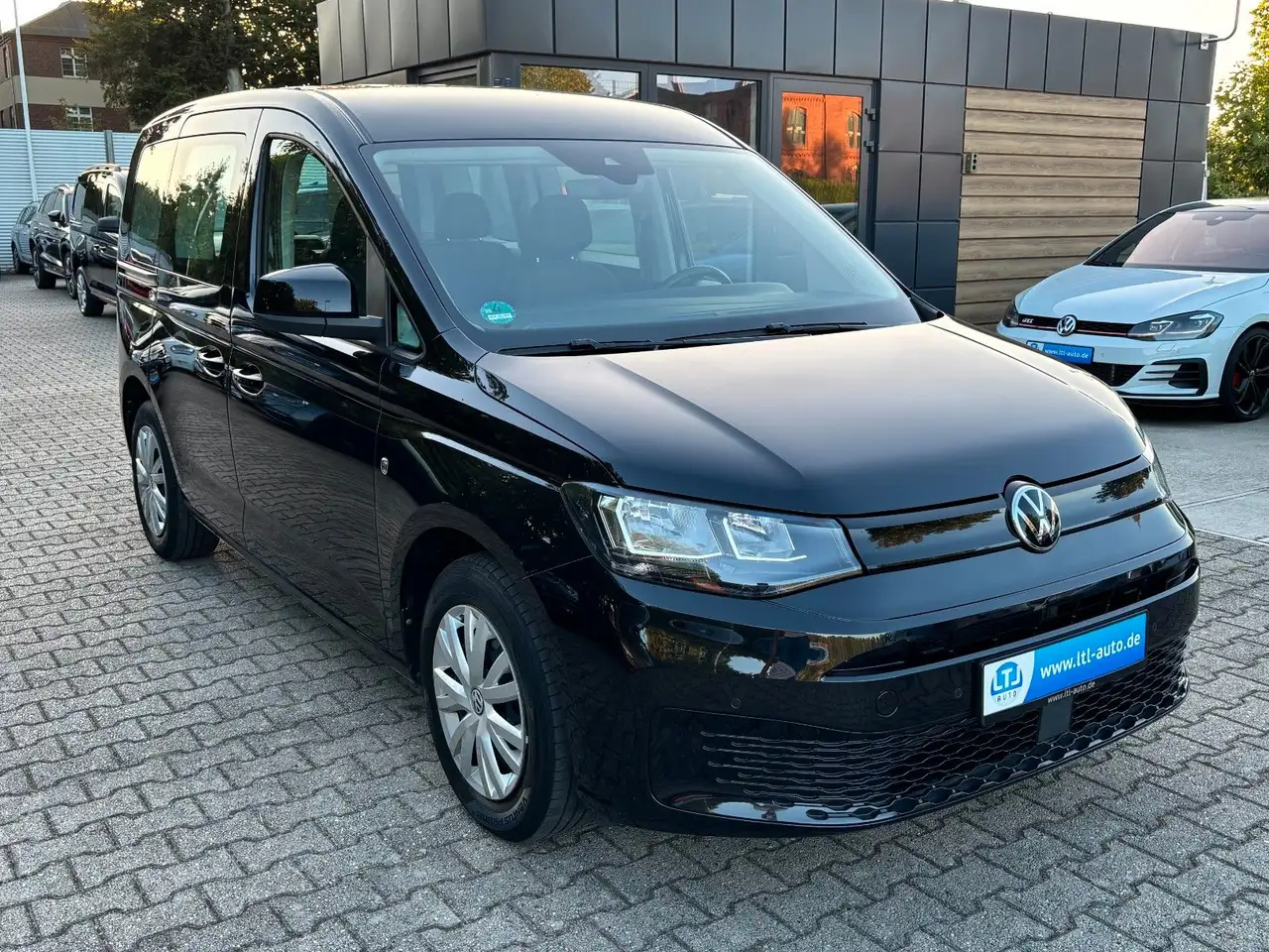 Volkswagen Caddy 2.0TDI DSG 122PS AHK Kamera PKW — photo 1 of 24