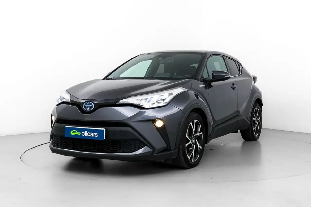 Toyota C-HR 125H Advance — photo 1 of 15