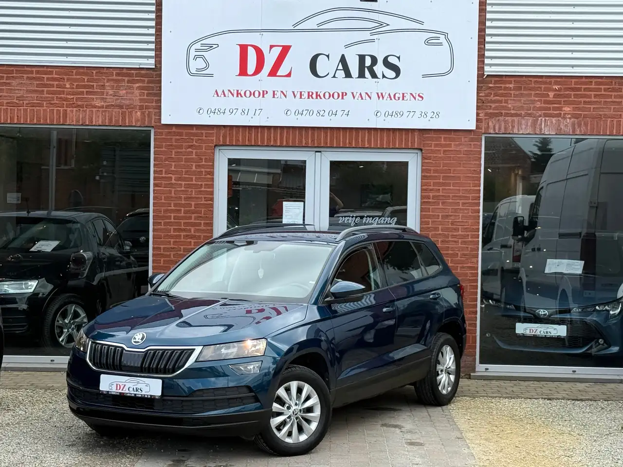 Skoda Karoq 1.0TSI 116PK |✅NAVIGATIE | CAMERA | CRUISE CONTROL | APPLE CARPLAY | SFEERVERLICHTING | 1STE EIGENAAR | — photo 1 of 15
