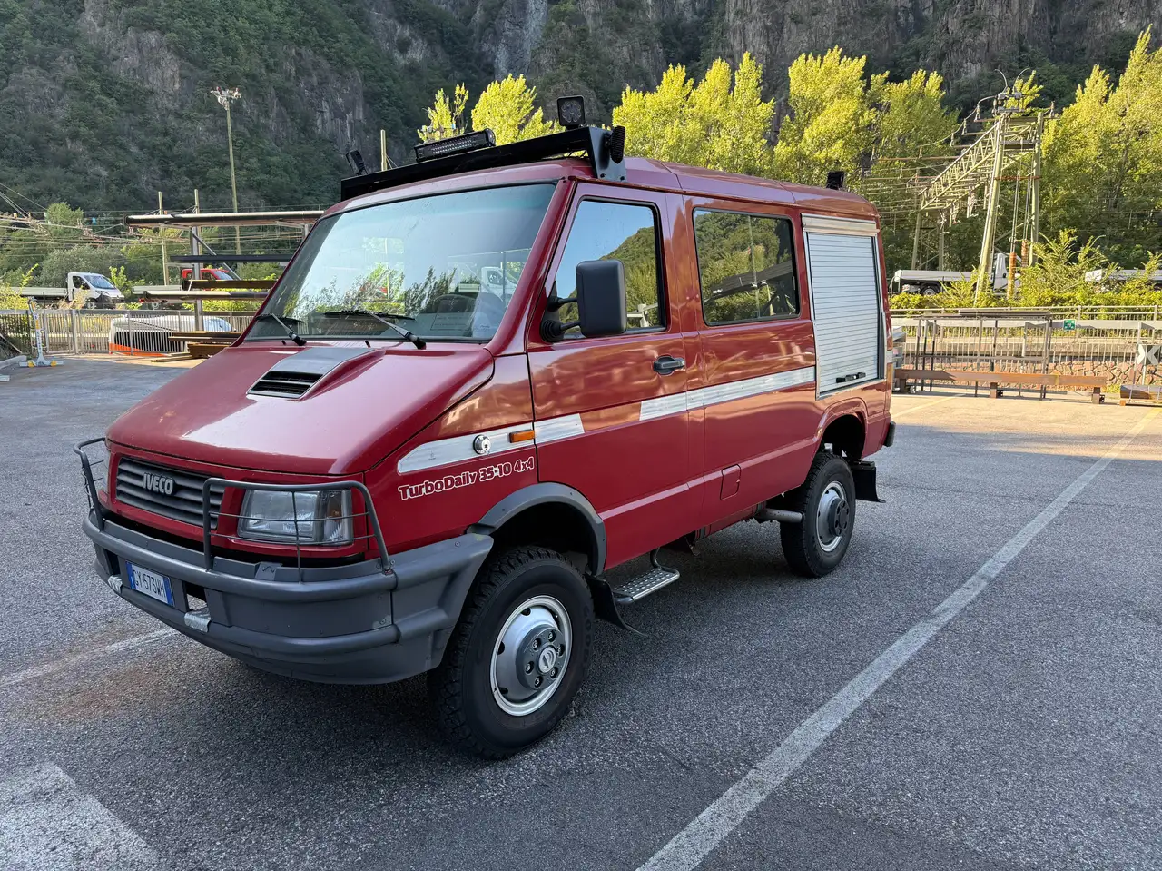 Iveco Daily 35-10 4x4 — photo 1 of 15