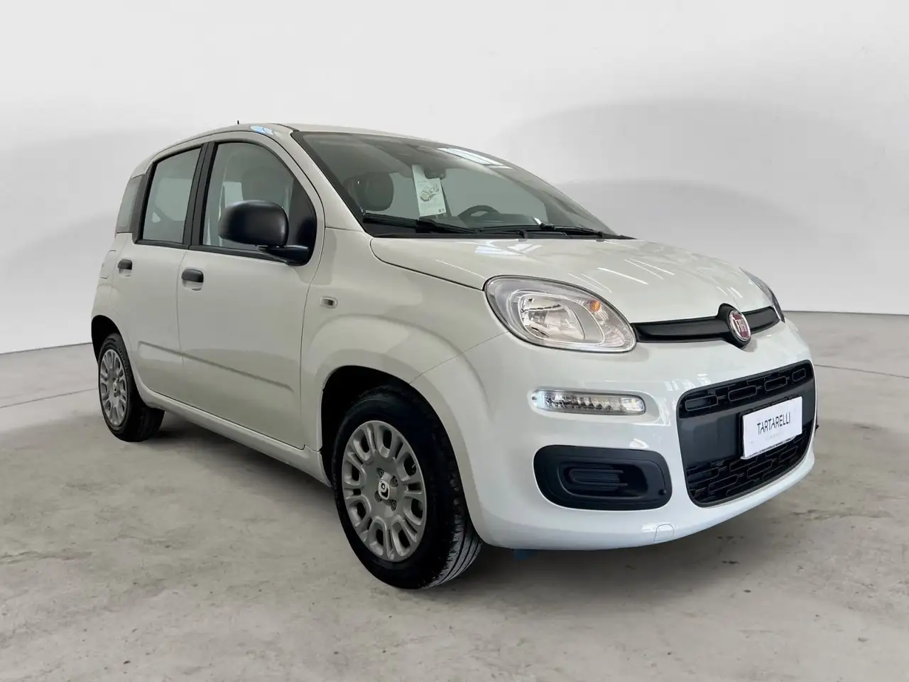 Fiat Panda 1.0 FireFly 70cv S&S Hybrid Pandina — photo 1 of 15