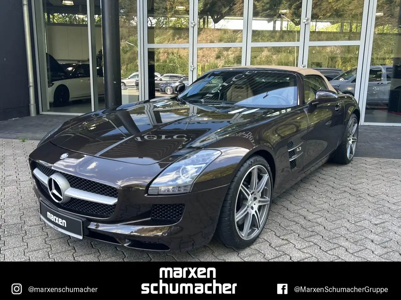 Mercedes-Benz SLS SLS AMG Roadster 1.Hand+dt.Auto+MwSt.aus+Carbon — photo 1 of 15