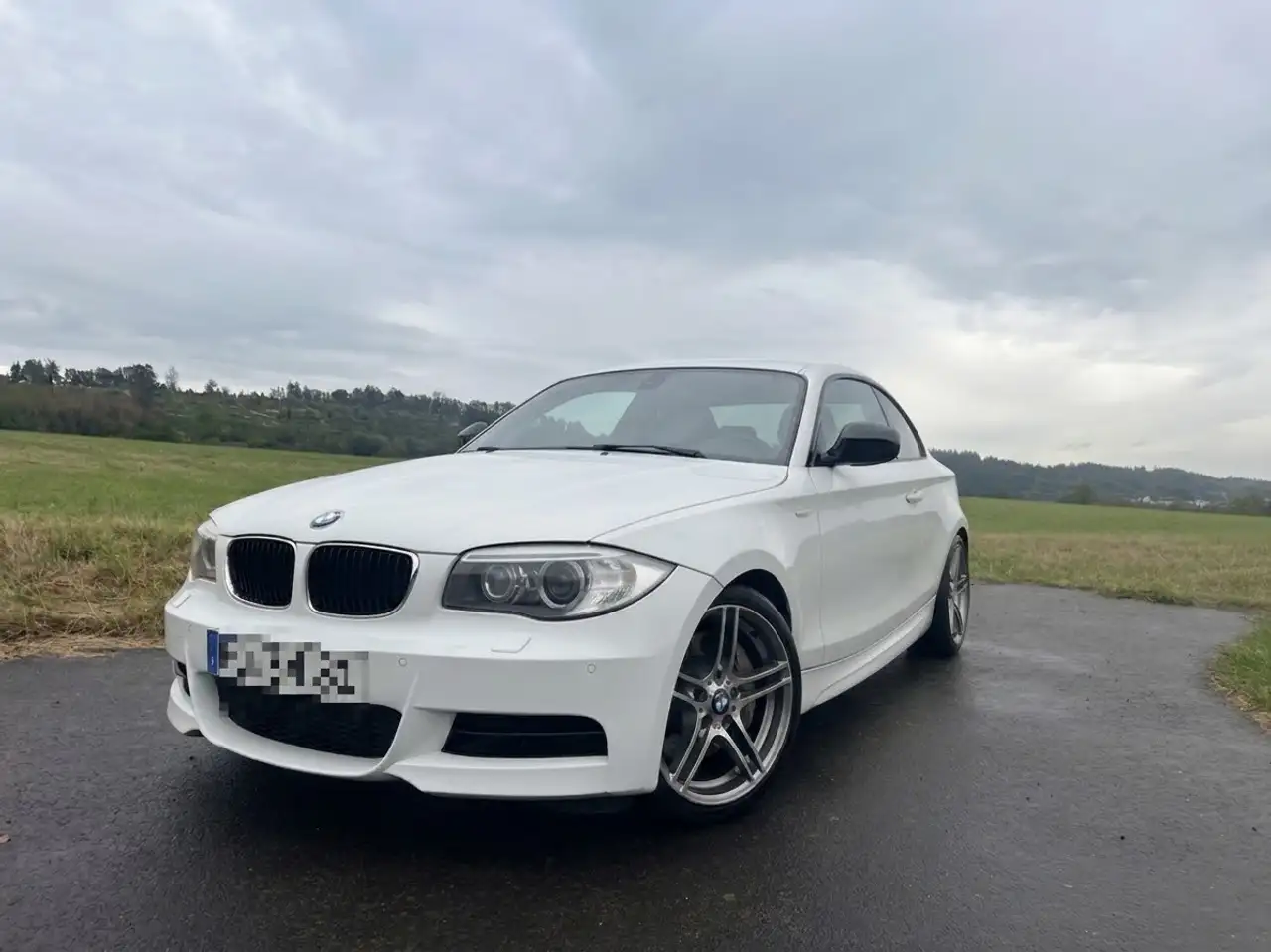 BMW 135 135 i — photo 1 of 10