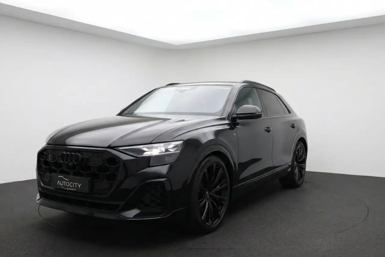 Audi Q8 60 TFSI e-hybrid quattro S Line Competition l AWD — photo 1 of 34