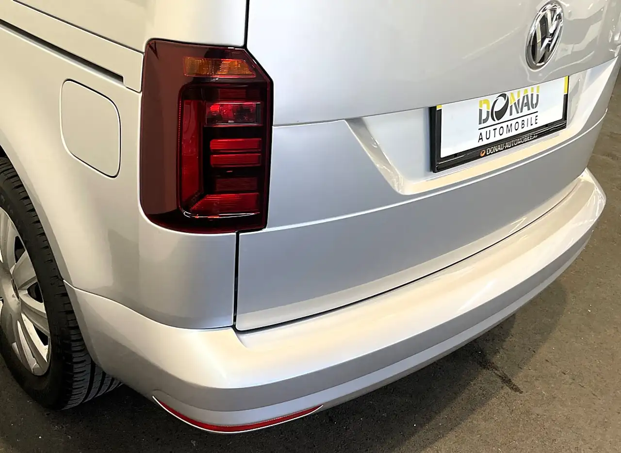 2018 Volkswagen Caddy Kombi Family 2,0 TDI * Xenon * Kamera * 2 Schie..., photograph 4