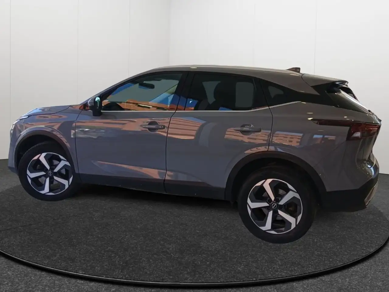 Nissan Qashqai 1.3 DIG-T MHEV 116KW N-CONNECTA DCT 5P TECHO — photo 1 of 14