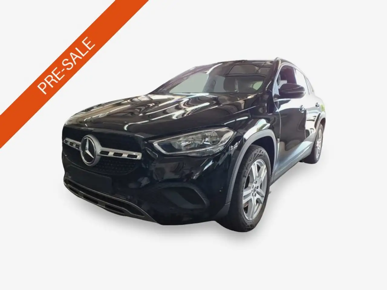 Mercedes-Benz GLA 220 GLA 220 NAVI LED RADIO TEMPO MFL PANO SHZ GSD VC AHK RFK ACC — photo 1 of 15