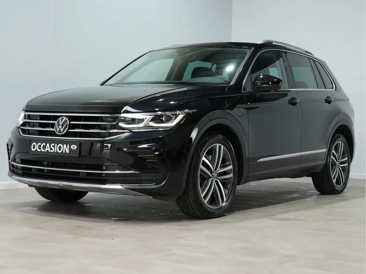 Volkswagen Tiguan 1.4 TSI 245pk DSG eHybrid Elegance / Panoramadak / — photo 1 of 33