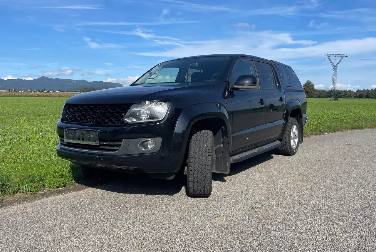 Volkswagen Amarok DoubleCab Startline TDI 4x4 zuschaltbar — photo 1 of 12