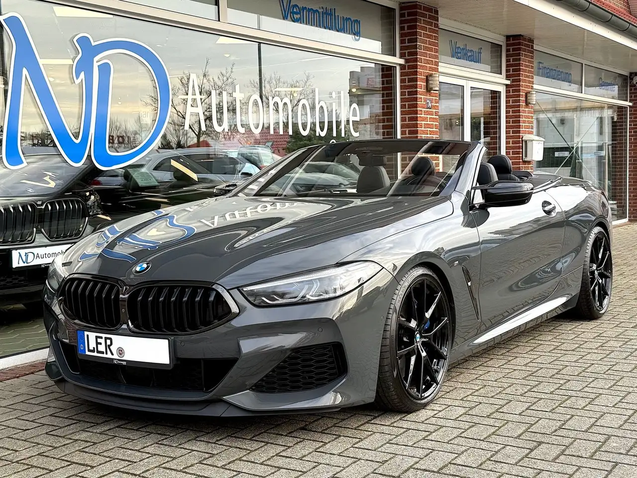 BMW M850 i xD Cabrio B&W Glas Dashcam SoftClouse VOLL — photo 1 of 15