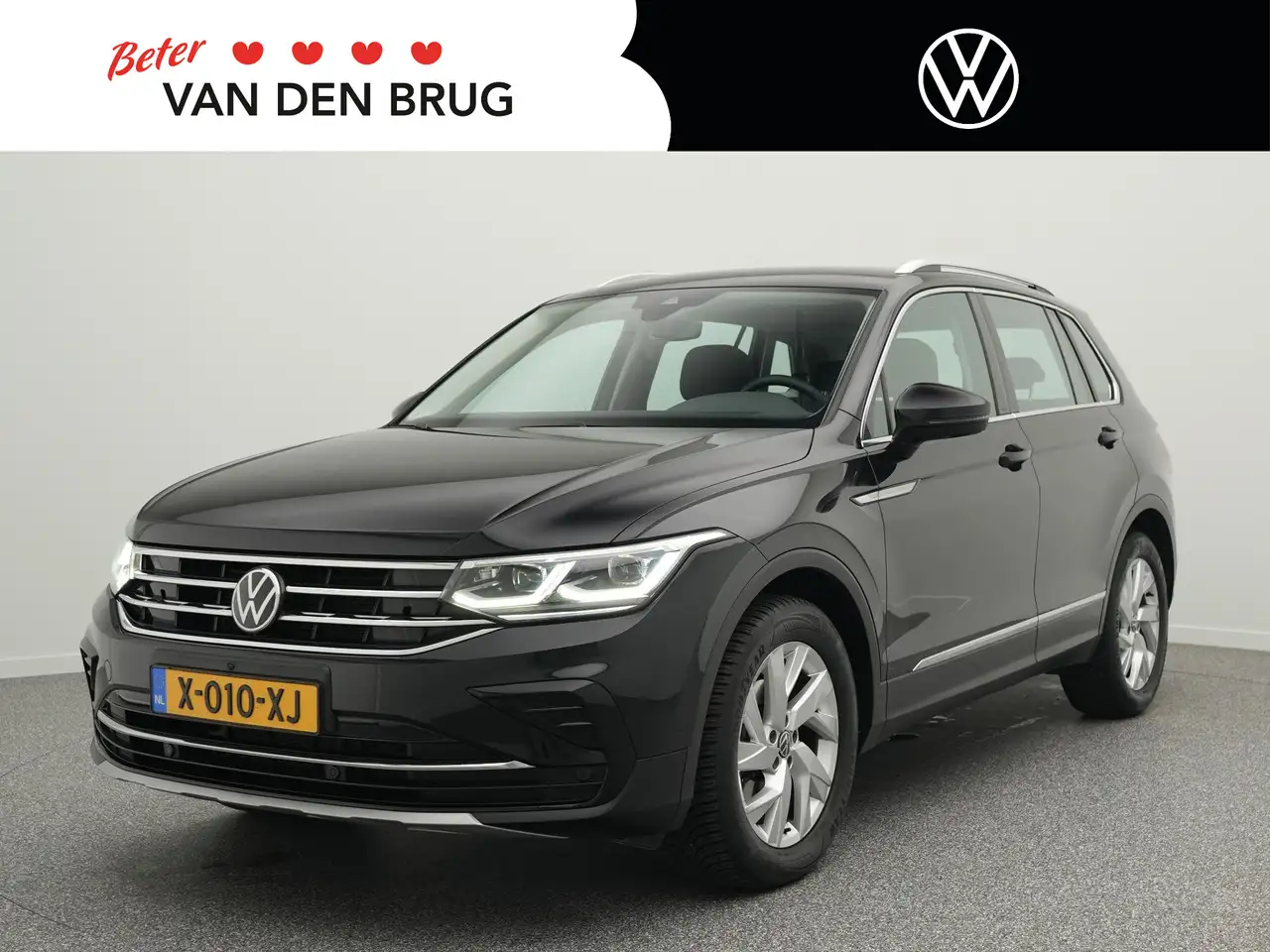 Volkswagen Tiguan 1.5 TSI 150 PK Elegance DSG | Trekhaak | Elek. Ach — photo 1 of 35